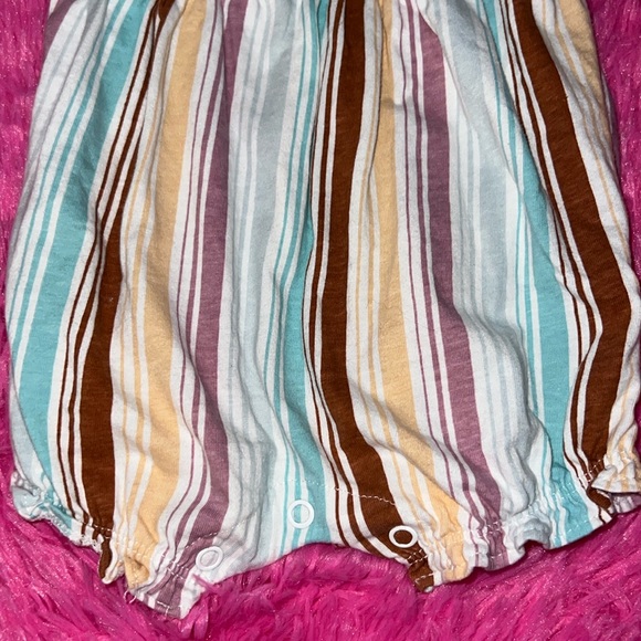 π PRETTY LITTLE GIRLS OUTFIT SIZE 3 MONTHS π - Picture 3 of 6